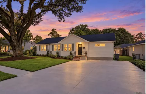 2434 Honeysuckle Ave, Baton Rouge, LA 70808