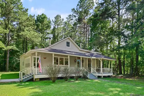 11189 Old Laurel Hill Rd, Saint Francisville, LA 70775