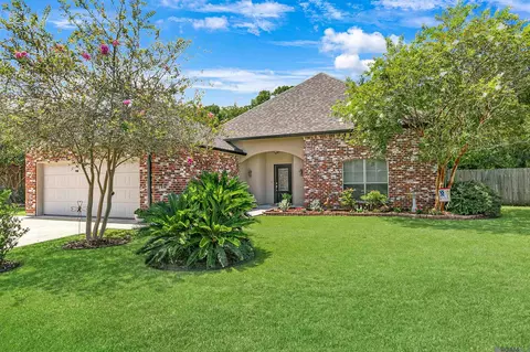 43193 Sycamore Bend Ave, Gonzales, LA 70737