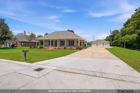 221 Bedford St, Laplace, LA 70068
