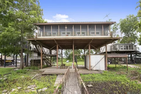 6230 Old River Lndg, Batchelor, LA 70715