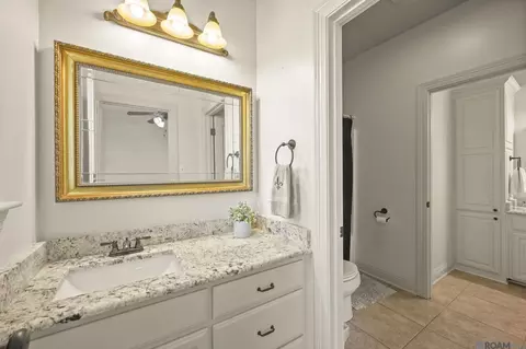 Bath - 13308 Williamsburg Dr, Walker, LA 70785 photo 3 of 4