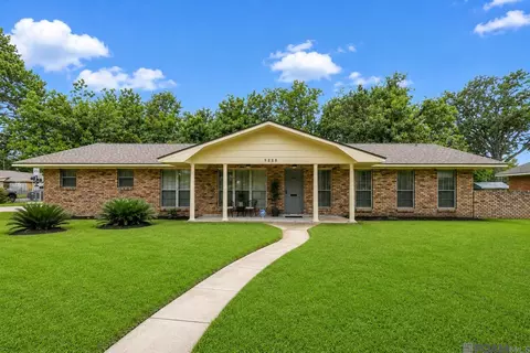 9888 W Tams Dr, Baton Rouge, LA 70815