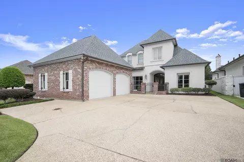 18828 Bella Vista Ct, Baton Rouge, LA 70809