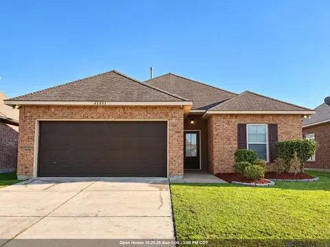 42501 Pebblestone Dr, Prairieville, LA 70769