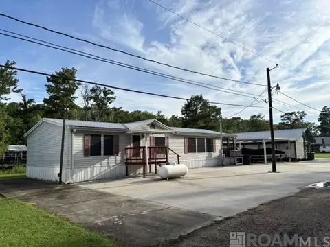 1061 A Adelle Dr, Morgan City, LA 70380