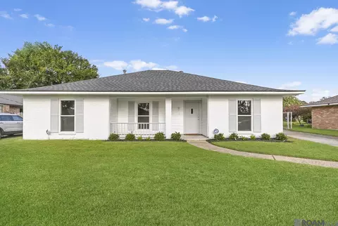 2242 Bernwood Dr, Baton Rouge, LA 70816