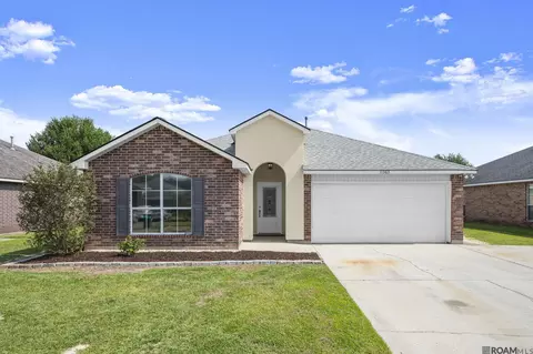 11363 Hampton Ct, Denham Springs, LA 70726
