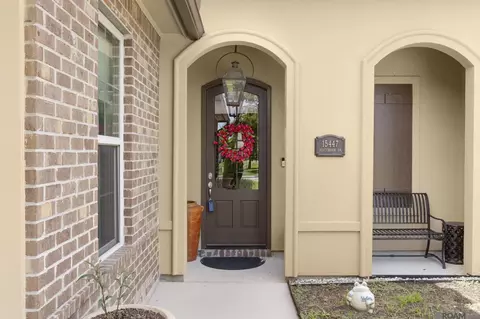 15447 Mistybrook Dr, Baton Rouge, LA 70816