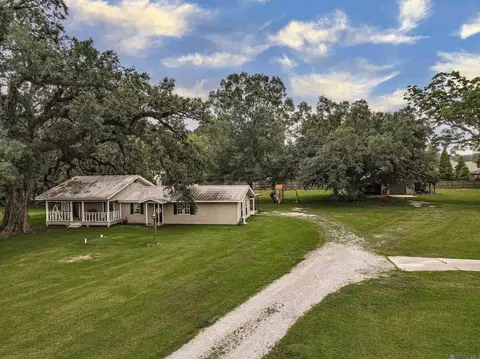 Exterior - 35467 La Hwy 74, Geismar, LA 70734 photo 8 of 11
