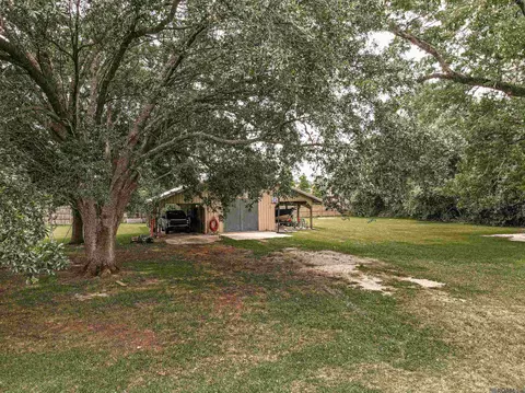 Exterior - 35467 La Hwy 74, Geismar, LA 70734 photo 6 of 11