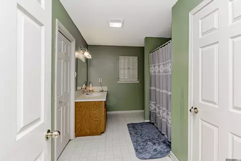 Bath - 35467 La Hwy 74, Geismar, LA 70734 photo 2 of 2