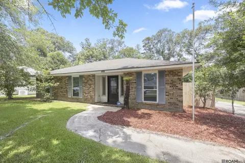 8885 Timber Dr, Denham Springs, LA 70726