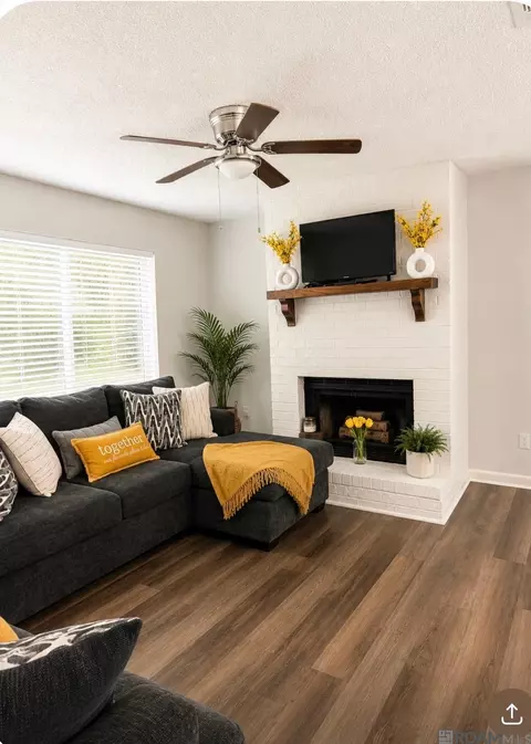 Living - 4402 Harding St, Baker, LA 70714 photo 1 of 1