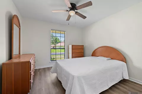 Bedroom - 609 Sandra Dr, Baker, LA 70714 photo 2 of 3