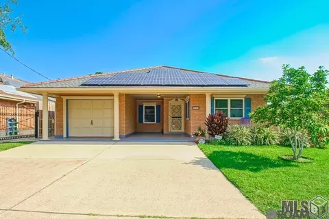 3743 Olney St, Metairie, LA 70002