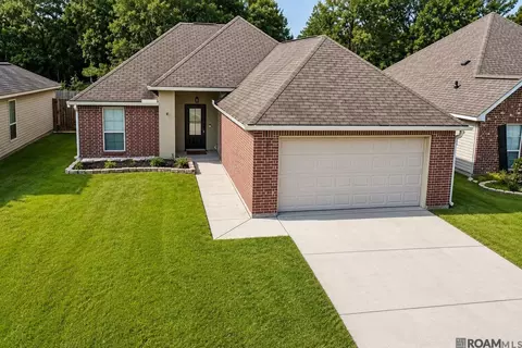 11537 Mary Lee Dr, Denham Springs, LA 70726