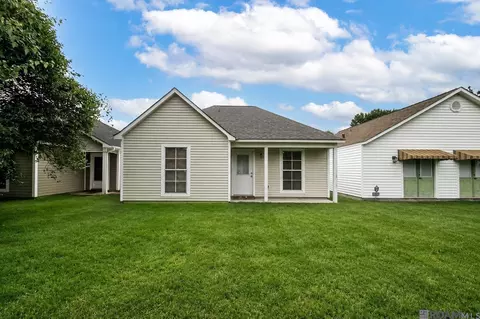3437 Myrtle Grove Dr, Baton Rouge, LA 70810