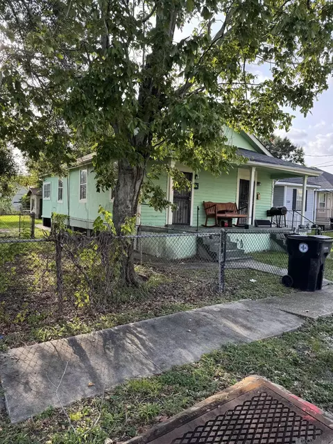 1333-1335 Atlantic Ave, New Orleans, LA 70114