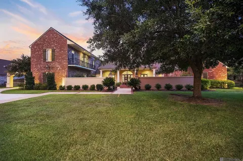 18764 Perkins Rd, Prairieville, LA 70769