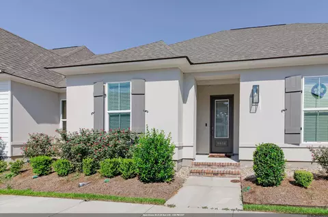 9658 Creekview Dr, Baton Rouge, LA 70836