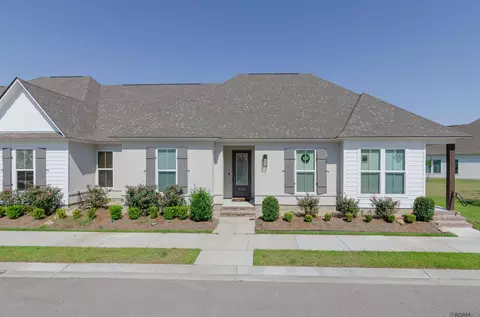 9658 Creekview Dr, Baton Rouge, LA 70836