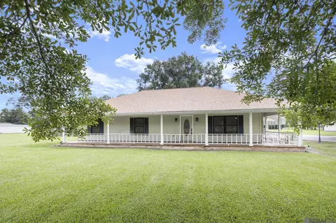 42090 Devall Rd, Prairieville, LA 70769