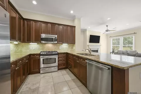 990 Stanford Ave # 223, Baton Rouge, LA 70808