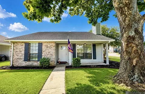 759 Fountain View Dr, Baton Rouge, LA 70820