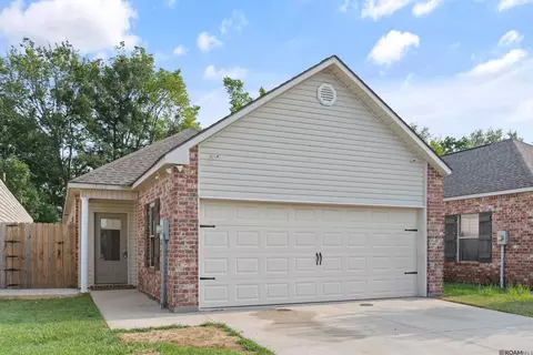 15015 Banff Ct, Baton Rouge, LA 70819