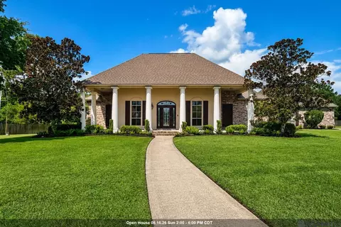 10313 Magnolia Blossom Ave, Greenwell Springs, LA 70739