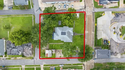 View/Area - 206 E 2nd St, Thibodaux, LA 70301 photo 10 of 11