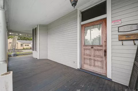 Exterior - 206 E 2nd St, Thibodaux, LA 70301 photo 4 of 7