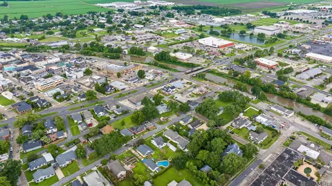 View/Area - 206 E 2nd St, Thibodaux, LA 70301 photo 7 of 11