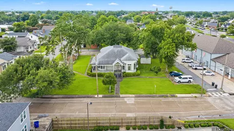 View/Area - 206 E 2nd St, Thibodaux, LA 70301 photo 1 of 11