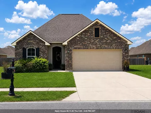 1801 S Darla Ave, Gonzales, LA 70737