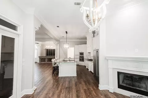 Entry Way - 21495 Yellowfin Dr, Springfield, LA 70462 photo 1 of 6