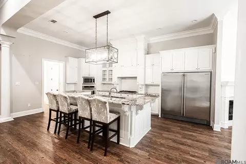 Kitchen - 21495 Yellowfin Dr, Springfield, LA 70462 photo 1 of 4