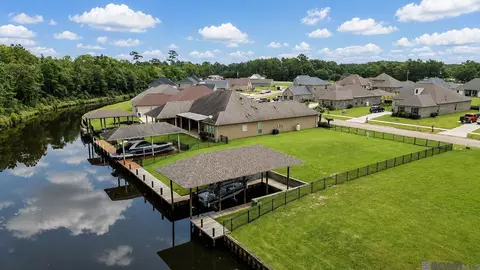 View/Area - 21495 Yellowfin Dr, Springfield, LA 70462 photo 1 of 5