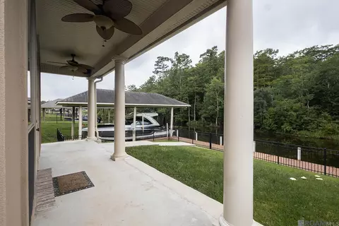 Exterior - 21495 Yellowfin Dr, Springfield, LA 70462 photo 4 of 4