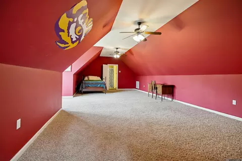 Bedroom - 29700 Henderson Ln, Walker, LA 70785 photo 2 of 2