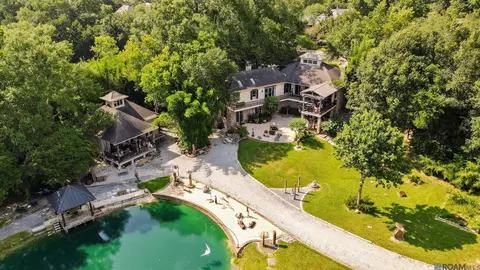 16056 Highland Bluff Ct, Baton Rouge, LA 70810
