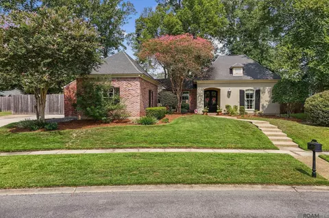 13614 Paddington Ln, Baton Rouge, LA 70810