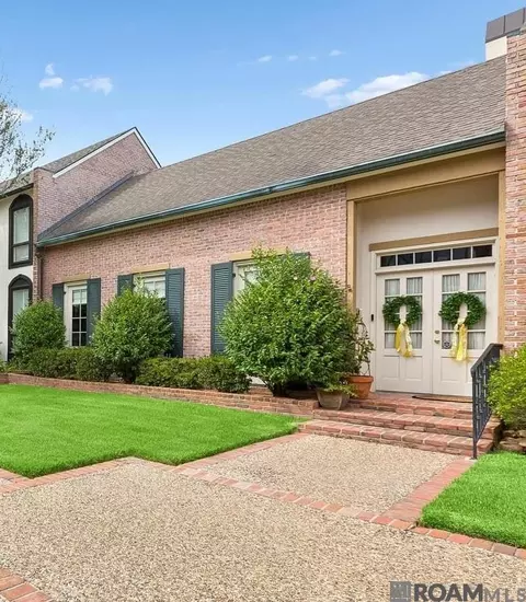 12 Jamestowne Ct, Baton Rouge, LA 70809