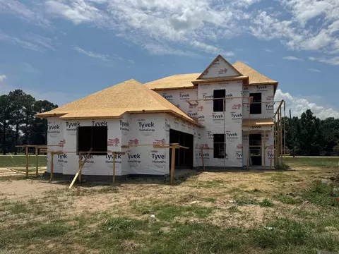 5106 Stonewater Dr, Gonzales, LA 70737
