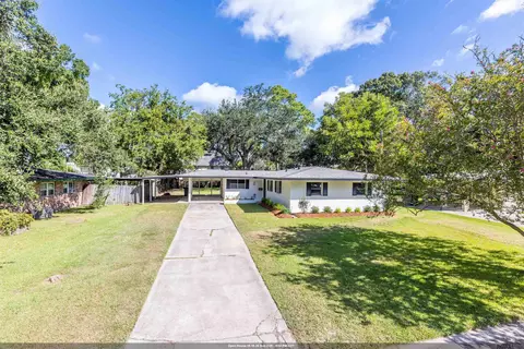 8013 Brandon Dr, Baton Rouge, LA 70809