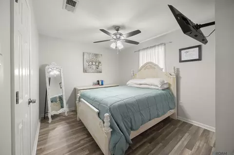 Bedroom - 13571 S S Trce, Walker, LA 70785 photo 2 of 2