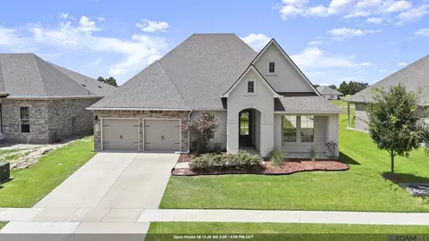 58830 Island Dr, Plaquemine, LA 70764