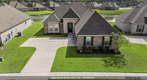 6458 Soaring Dr, Gonzales, LA 70737