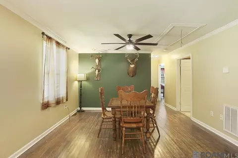 Dining - 14210 Tack Covington Rd, Walker, LA 70785 photo 1 of 2